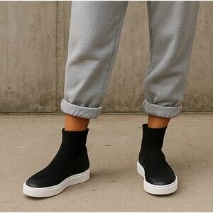 Greats Brooklyn 7 Hightop Sneakers Sock Boots $199 Stretch Ankle Bootie Black